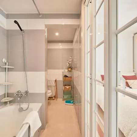 Modern With Swiming Pool & Garage Ii *