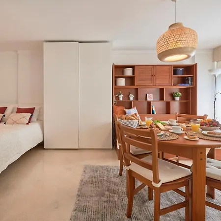 Modern With Swiming Pool & Garage Ii Lisboa